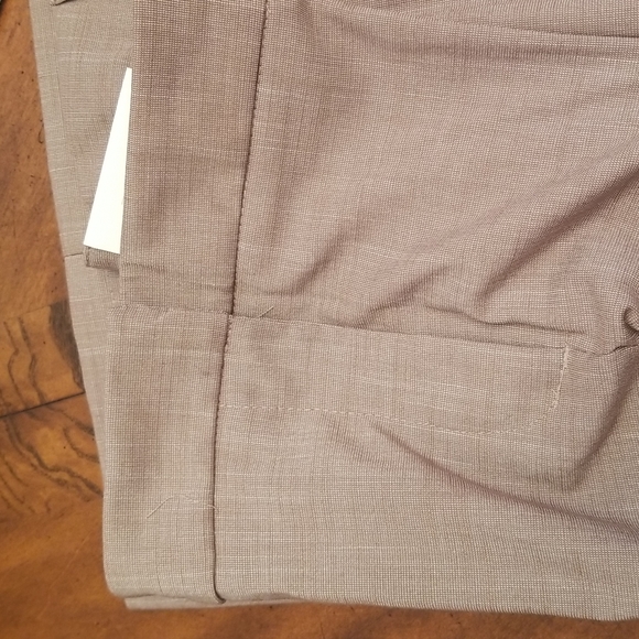 Lot of 2 New Women's Pants,  Size 16 - Picture 6 of 6